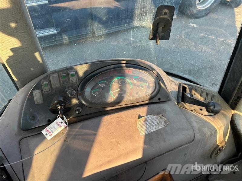 CASE 580 Super M Series 2 لوادر ذات جرافات عكسية