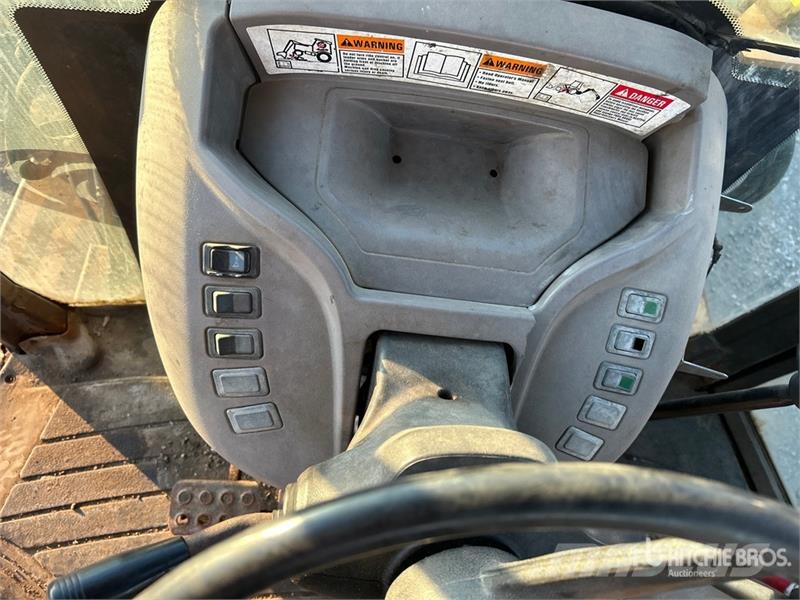 CASE 580 Super M Series 2 لوادر ذات جرافات عكسية