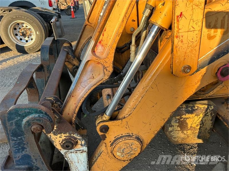 CASE 580 Super M Series 2 لوادر ذات جرافات عكسية