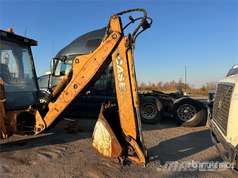 CASE 580 Super M Series 2 لوادر ذات جرافات عكسية