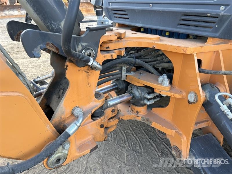 CASE 580SV 4x4 Backhoe Loader Rovokopači