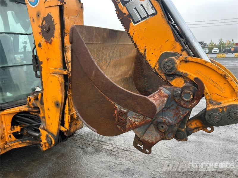 CASE 590 Super N Tractopelle