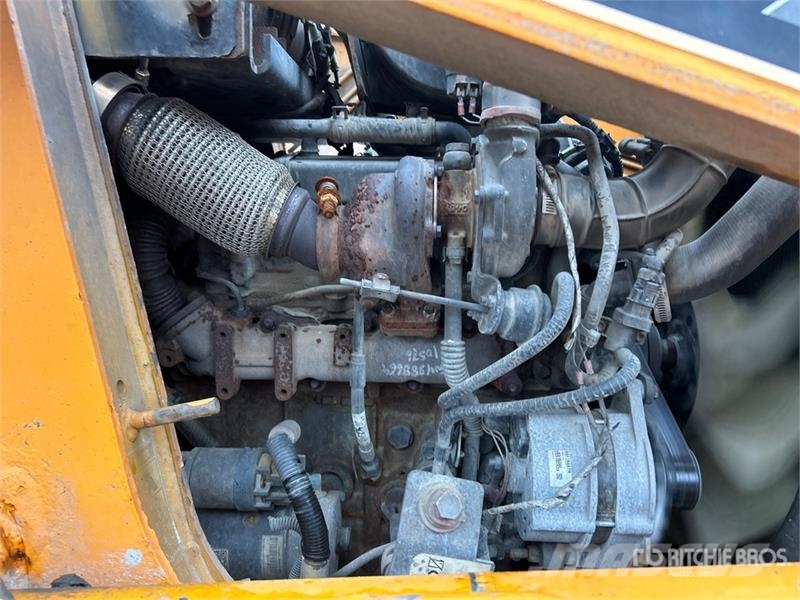 CASE 590 Super N Tractopelle