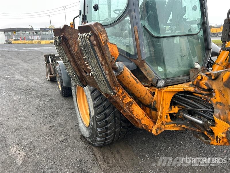 CASE 590 Super N Tractopelle