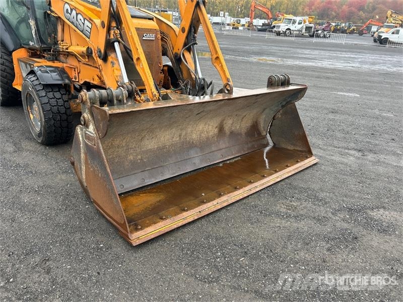 CASE 590 Super N Tractopelle