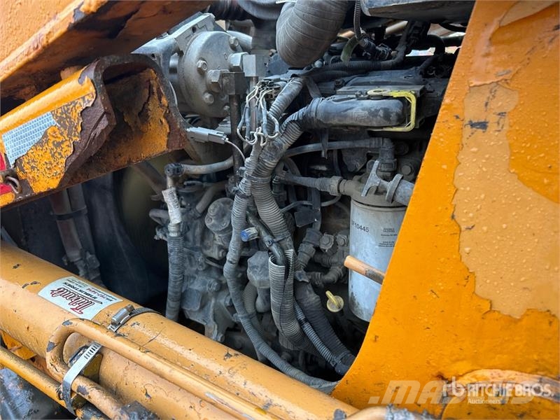 CASE 590 Super N Tractopelle