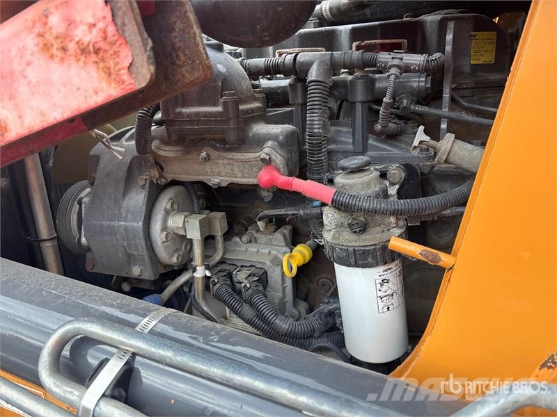 CASE 590SN 4x4 Backhoe Loader Retroescavadoras