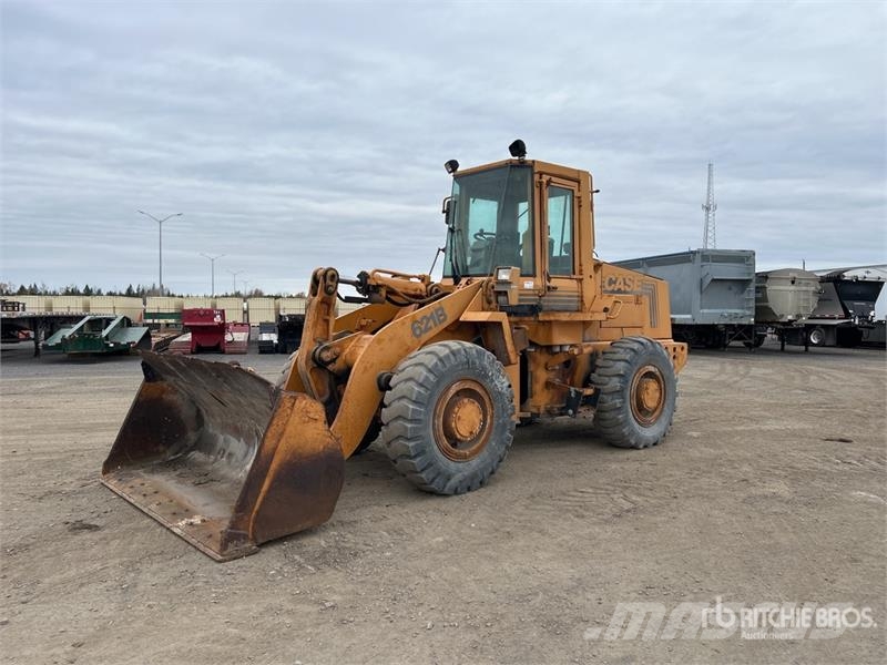 CASE 621B Wheel Loader Iekrāvēji uz riteņiem