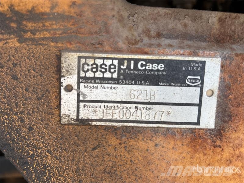 CASE 621B Wheel Loader Iekrāvēji uz riteņiem