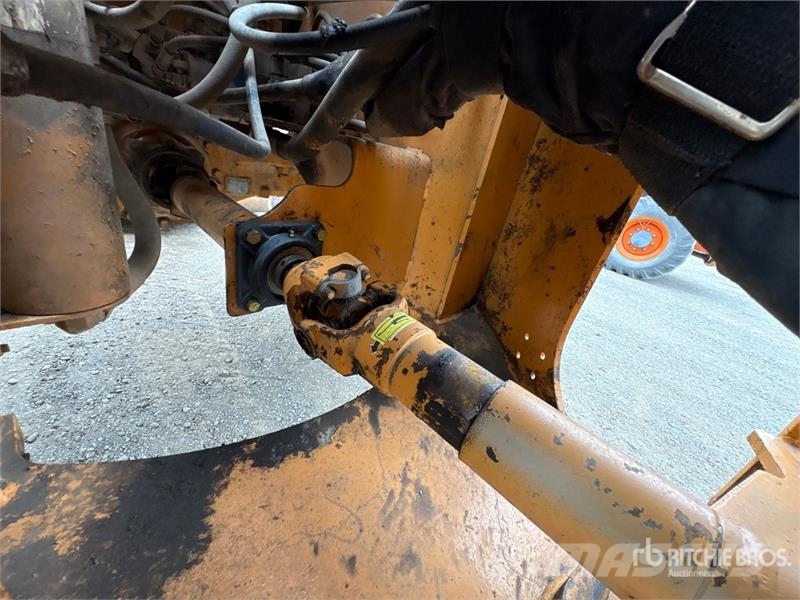 CASE 621D Carregadeiras de rodas