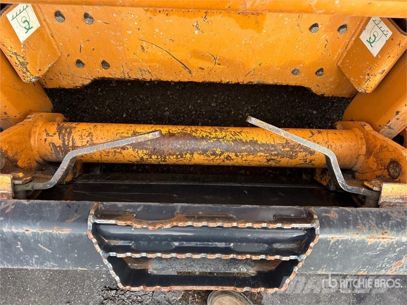 CASE 75XT Skid steer loaders