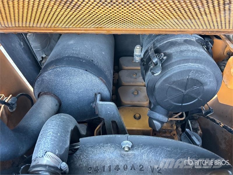 CASE 75XT Skid steer loaders