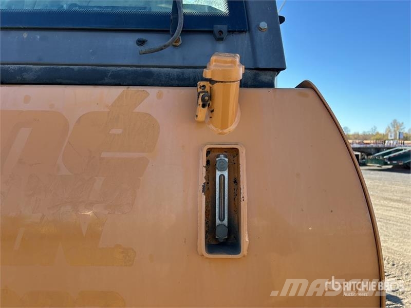 CASE 850K Series II Crawler Dozer ブルドーザー