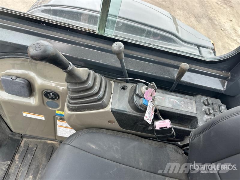 CASE CX55B Mini Excavator Minigravere <7t