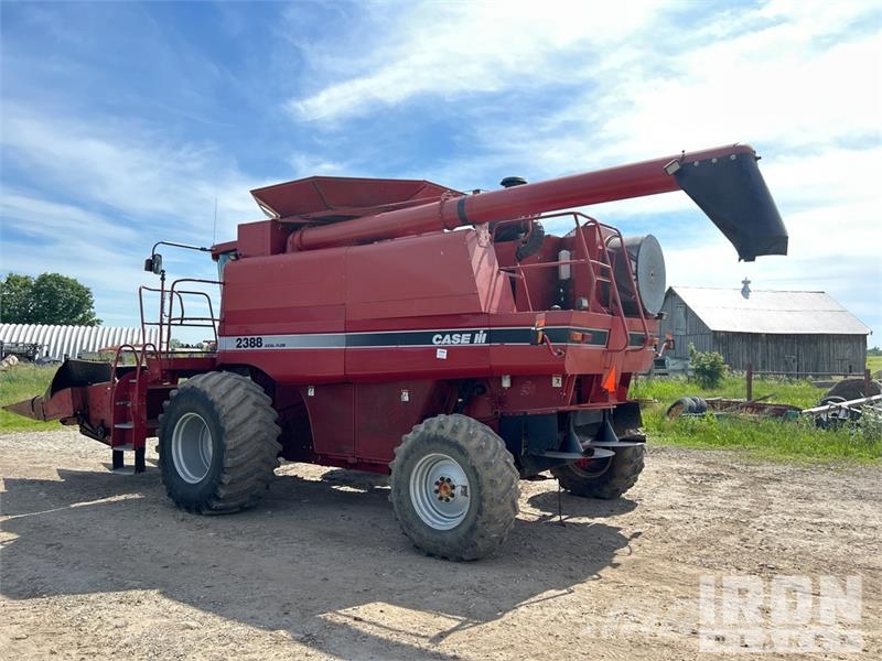 Case IH 2388 Skurtreskere