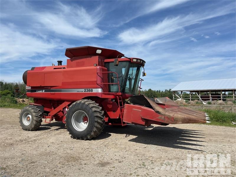 Case IH 2388 Skurtreskere