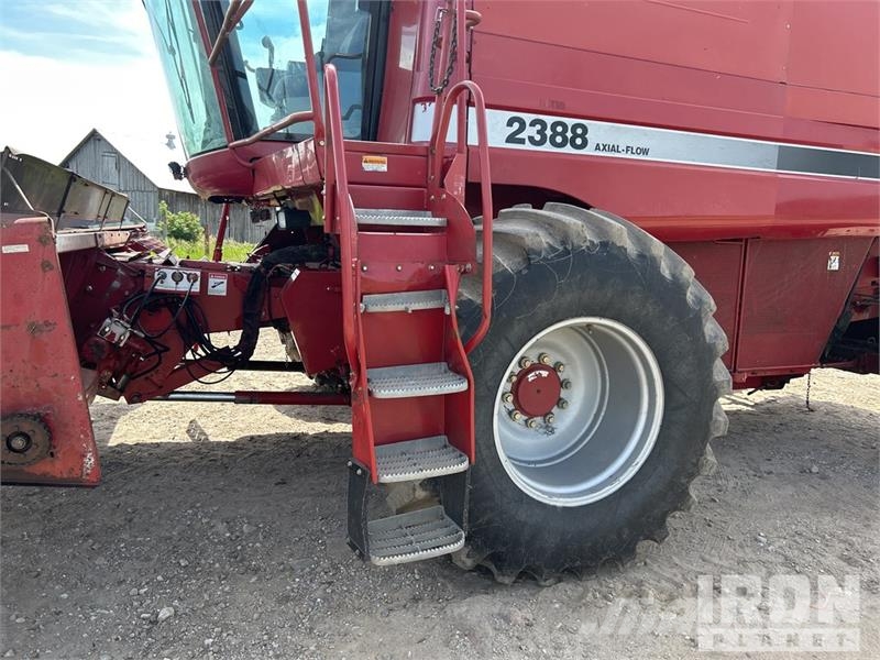 Case IH 2388 Skurtreskere