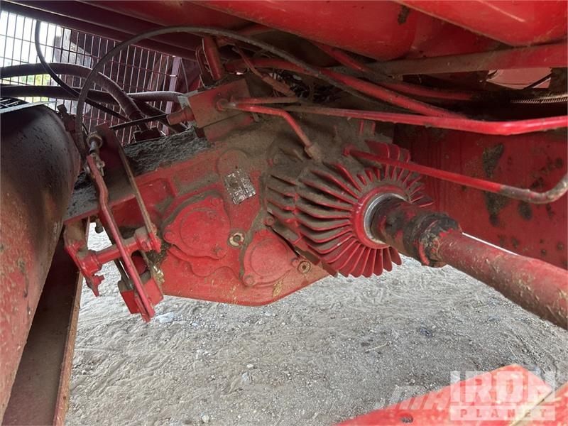Case IH 2388 Skurtreskere