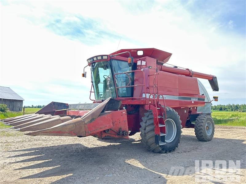 Case IH 2388 Skurtreskere