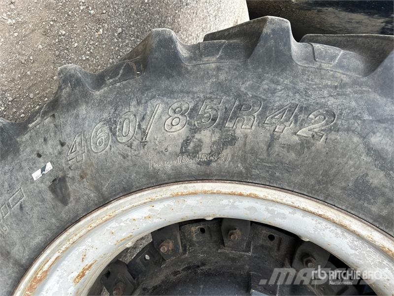 Case IH 7110 4WD Tractor Трактори