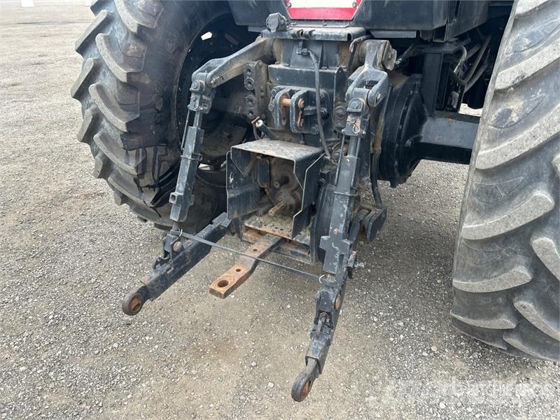 Case IH 7110 4WD Tractor Трактори