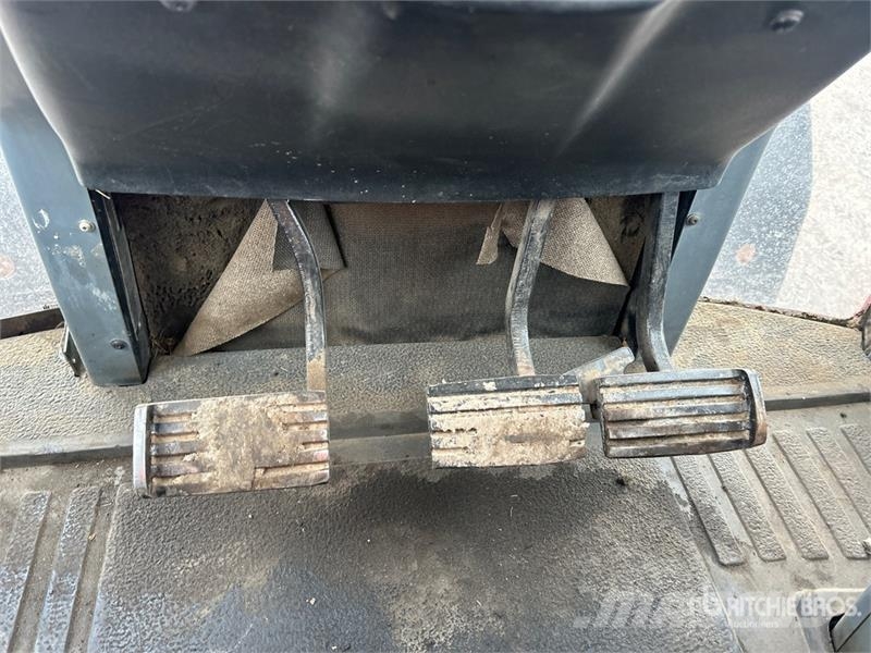 Case IH 7110 4WD Tractor Трактори