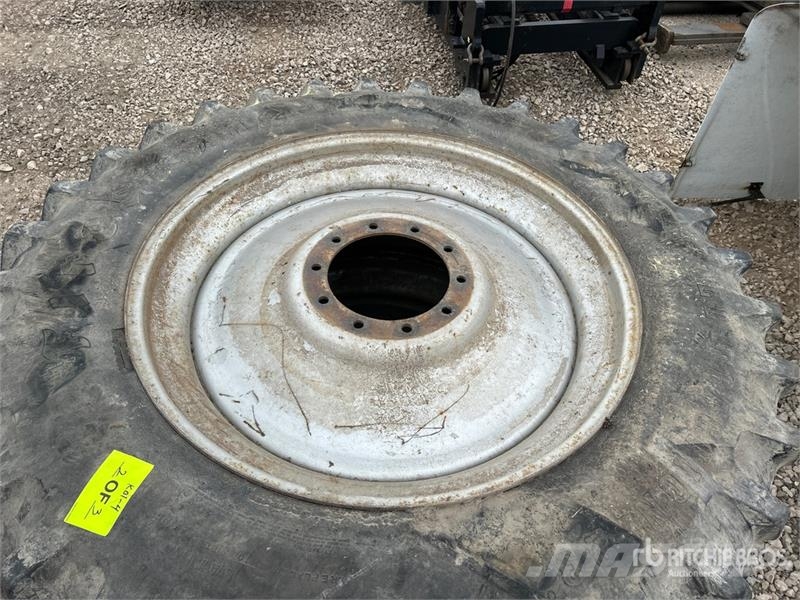 Case IH 7110 4WD Tractor Трактори