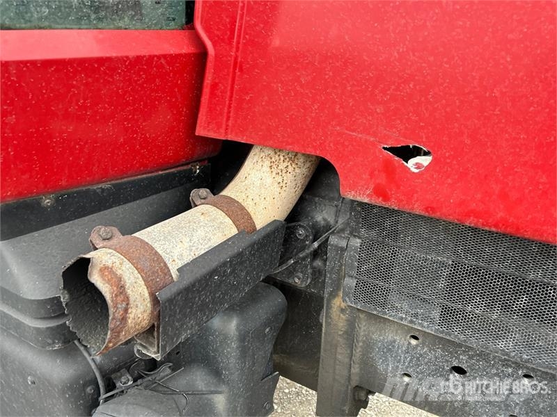 Case IH 7110 4WD Tractor Трактори