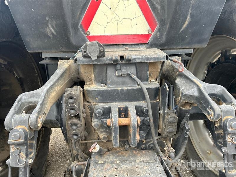 Case IH 7110 4WD Tractor Трактори
