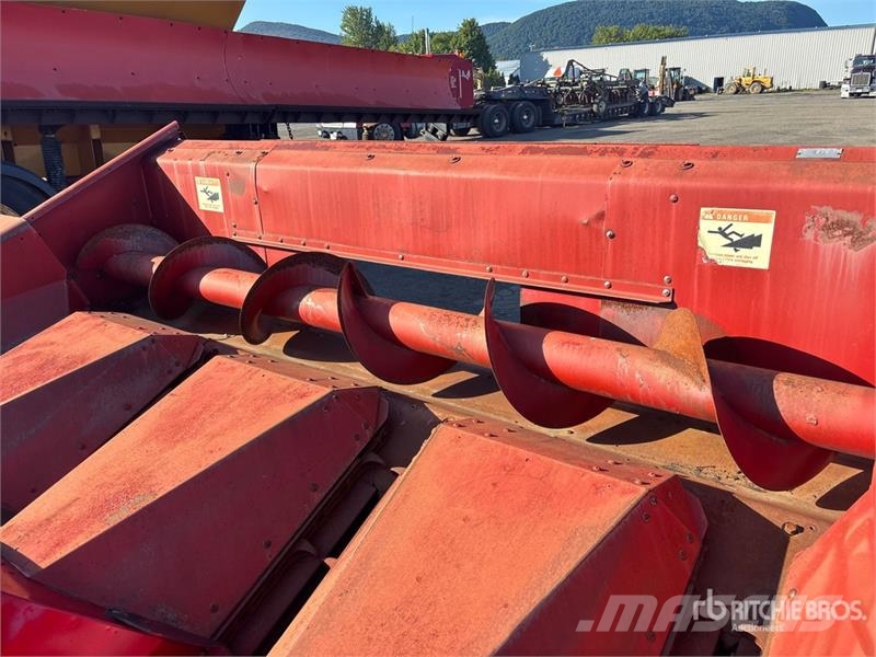 Case IH 943 4 Row 10 ft Corn Combine Header رؤوس الحصادات الدراسات