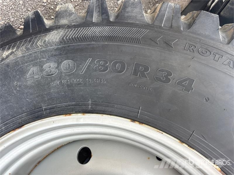 Case IH Farmall 115U 4WD Tractor Traktorok