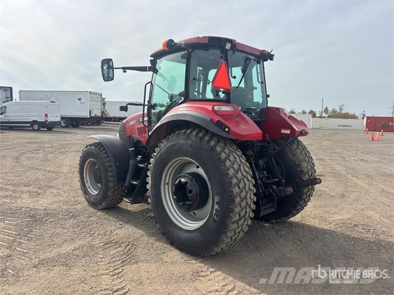 Case IH Farmall 115U 4WD Tractor Traktorok