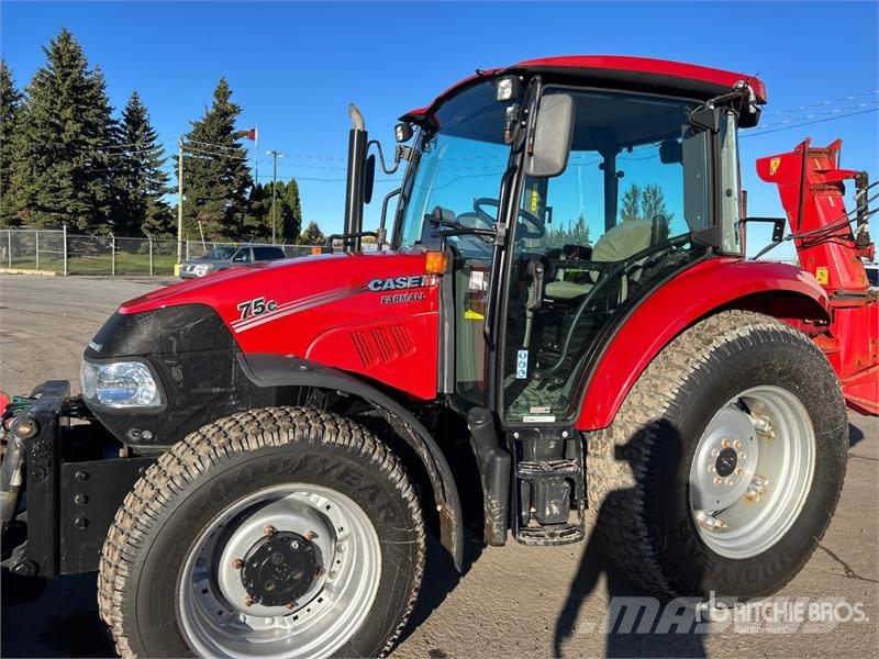 Case IH Farmall 75C 4WD Tractor Traktory