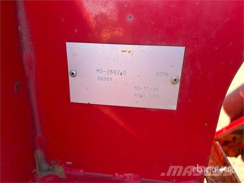 Case IH Farmall 75C 4WD Tractor Traktory