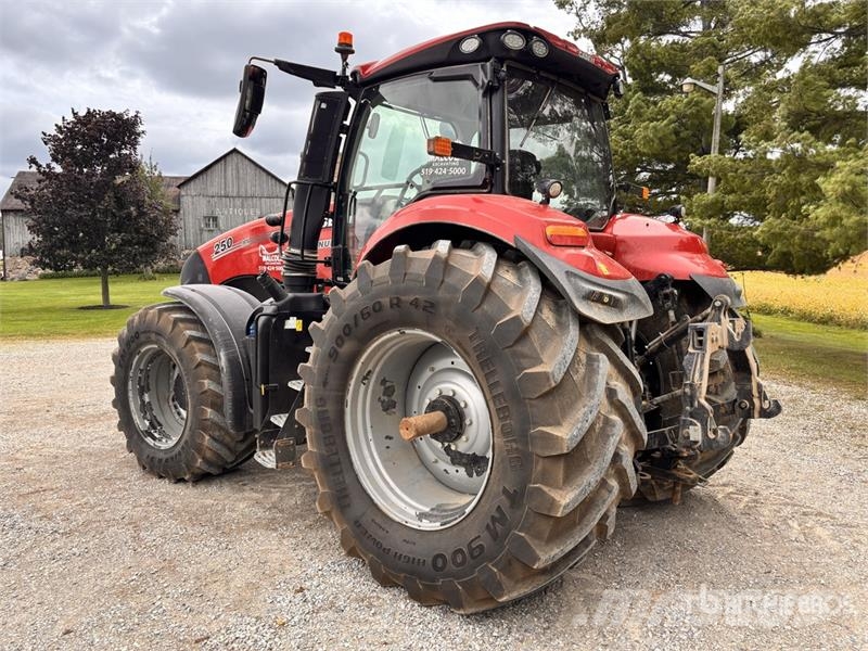 Case IH Magnum 250 4WD Tractor Tractores