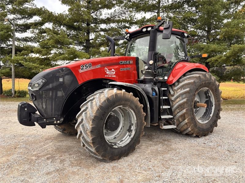 Case IH Magnum 250 4WD Tractor Tractores