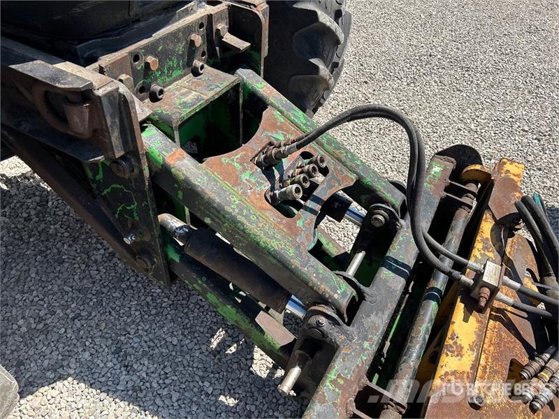 Case IH Maxxum 125 4WD Tractor Trattori