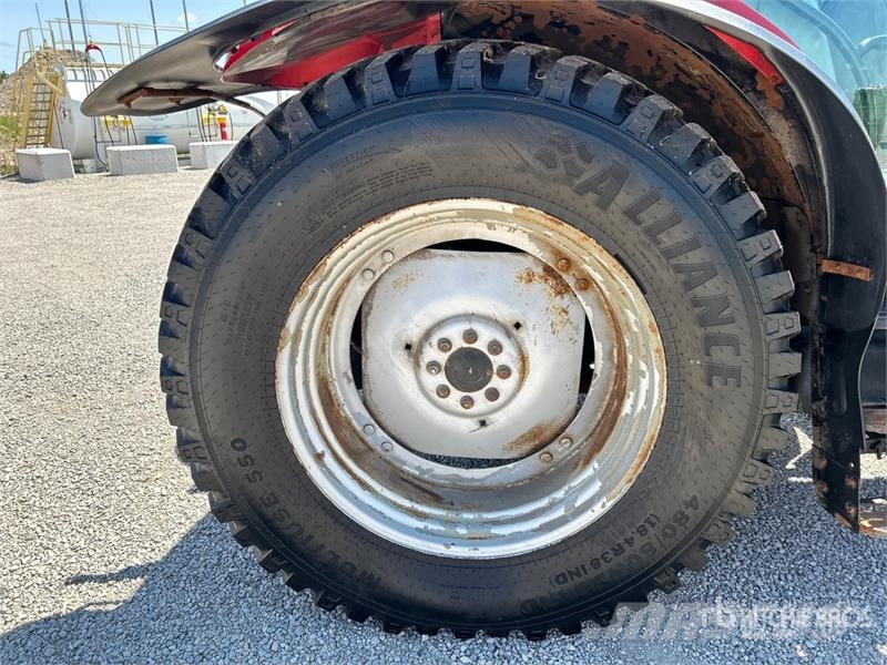 Case IH Maxxum 125 4WD Tractor Trattori