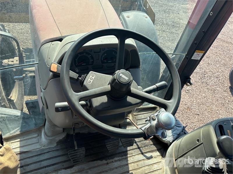 Case IH Maxxum 125 4WD Tractor Trattori
