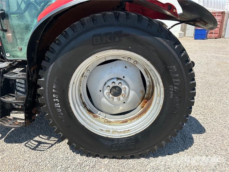 Case IH Maxxum 125 4WD Tractor Trattori