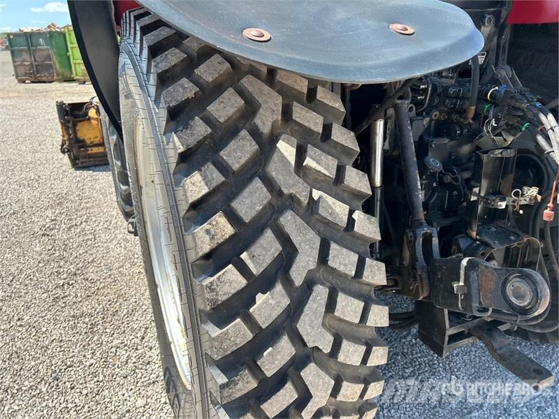 Case IH Maxxum 125 4WD Tractor Trattori
