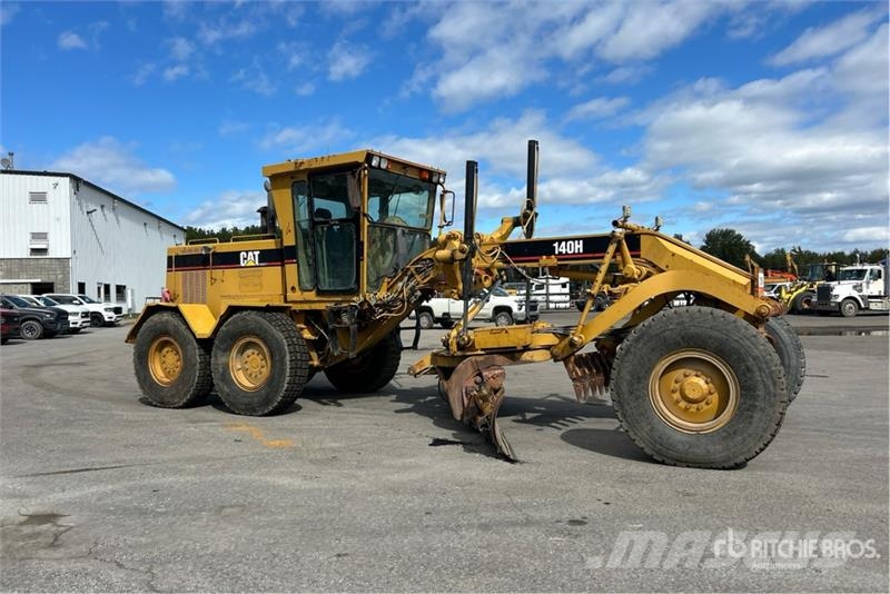 CAT 140 VHP PLUS Motor Grader Graders