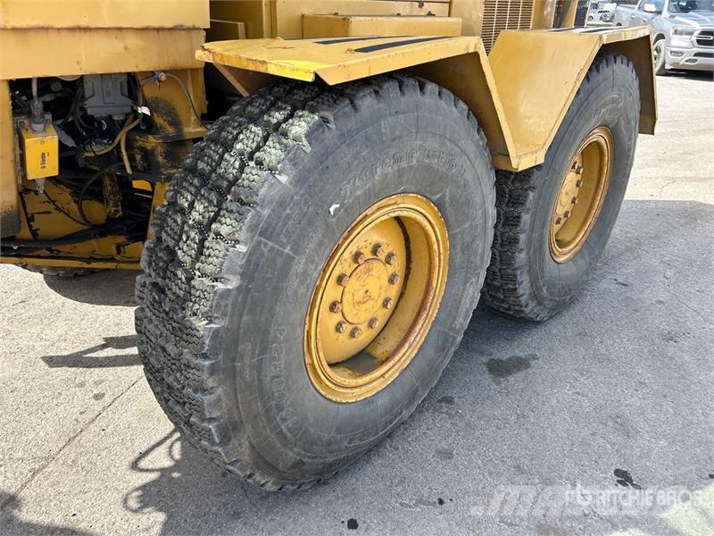 CAT 140 VHP PLUS Motor Grader Graders