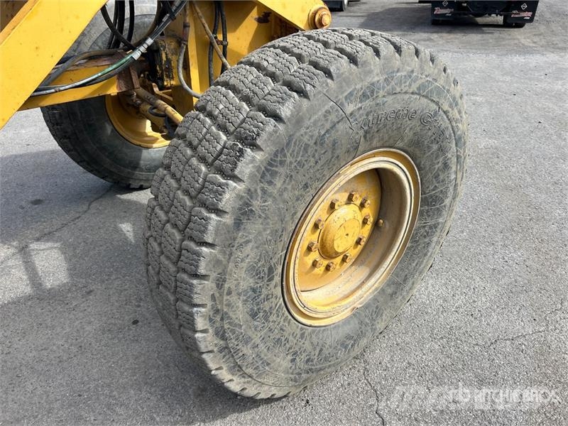 CAT 140 VHP PLUS Motor Grader Graders