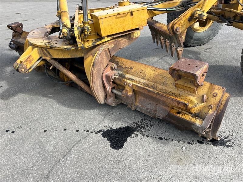 CAT 140 VHP PLUS Motor Grader Graders