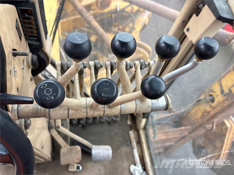 CAT 14H Motor Grader モーターグレーダー