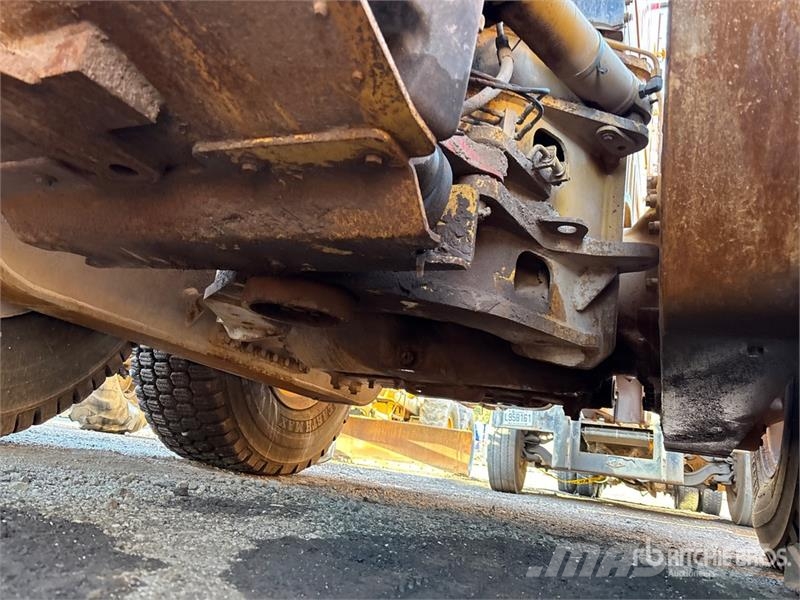 CAT 14M Motor Grader (Inoperable) Gredere