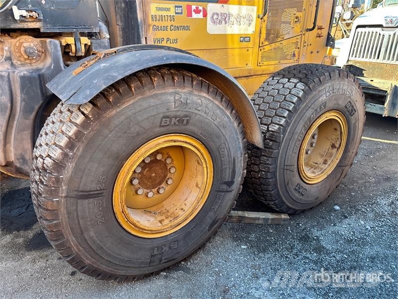 CAT 14M Motor Grader (Inoperable) Gredere