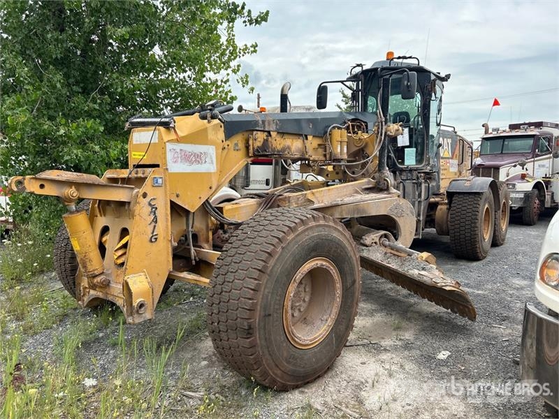CAT 14M Motor Grader (Inoperable) Grederji
