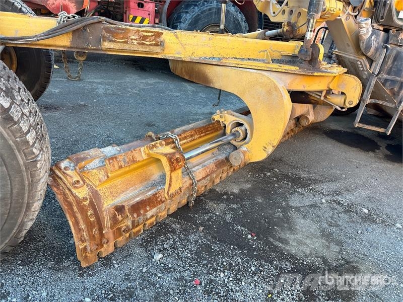 CAT 14M Motor Grader (Inoperable) Gredere